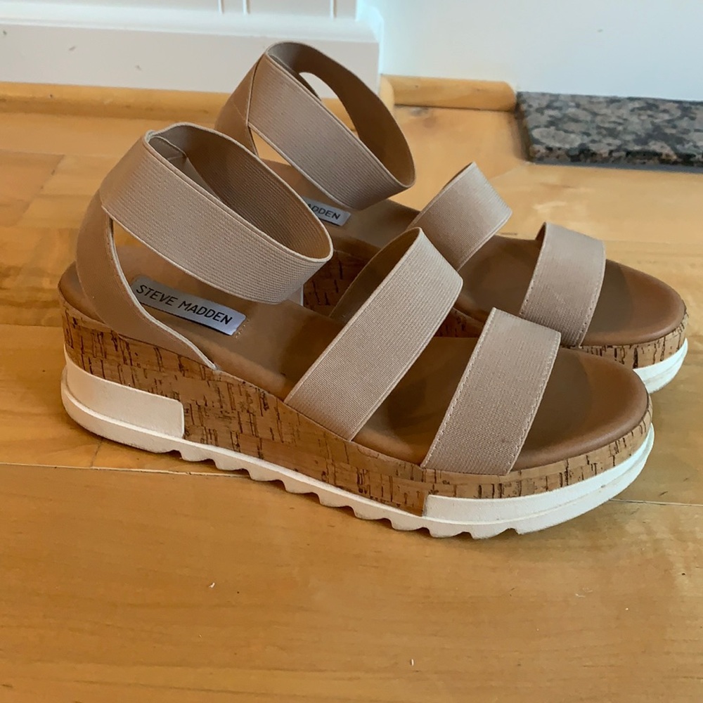 Steve Madden bandi cork platform wedge